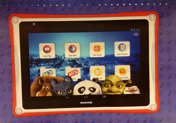 企鵝賣不贏愛(ài)力獅，夢(mèng)工廠出售總部籌資金